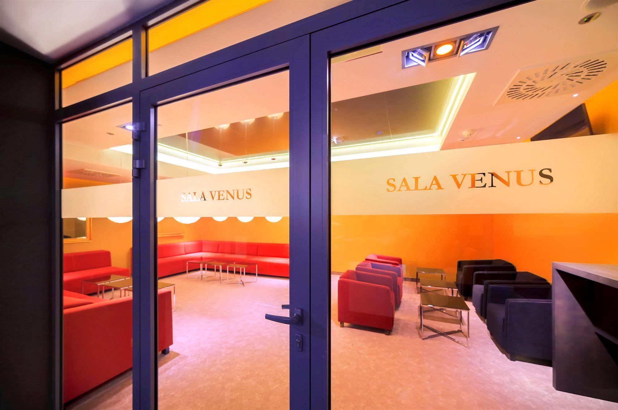 Sloneczny Zdroj Medical Spa & Wellness บุสโก-สดรูย ภายนอก รูปภาพ